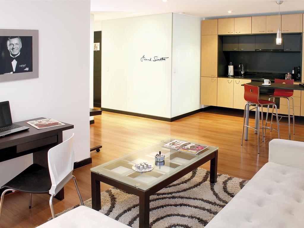 Hotel Celebrities Suites Bogotá Esterno foto