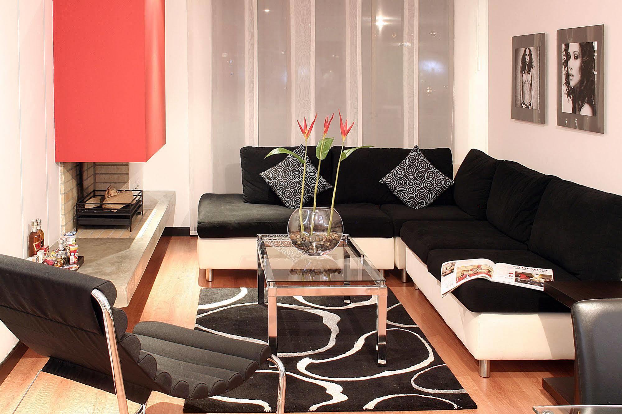 Hotel Celebrities Suites Bogotá Esterno foto