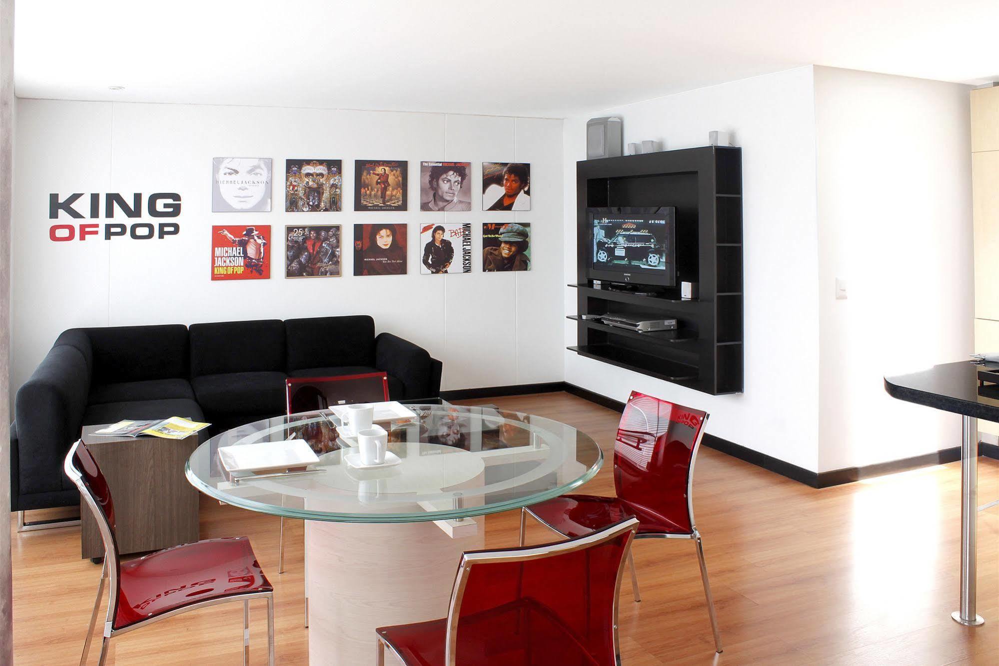 Hotel Celebrities Suites Bogotá Esterno foto