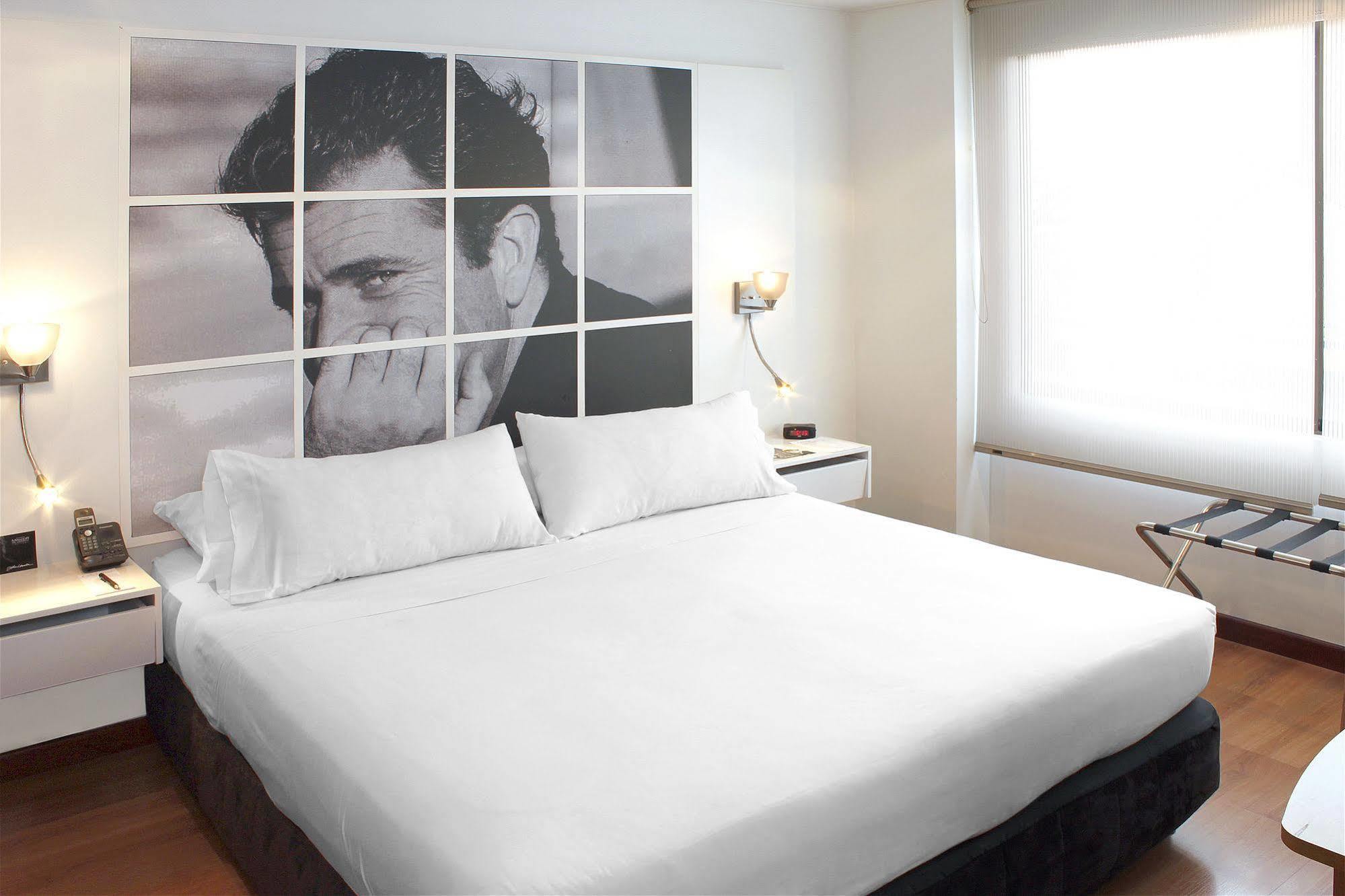 Hotel Celebrities Suites Bogotá Esterno foto
