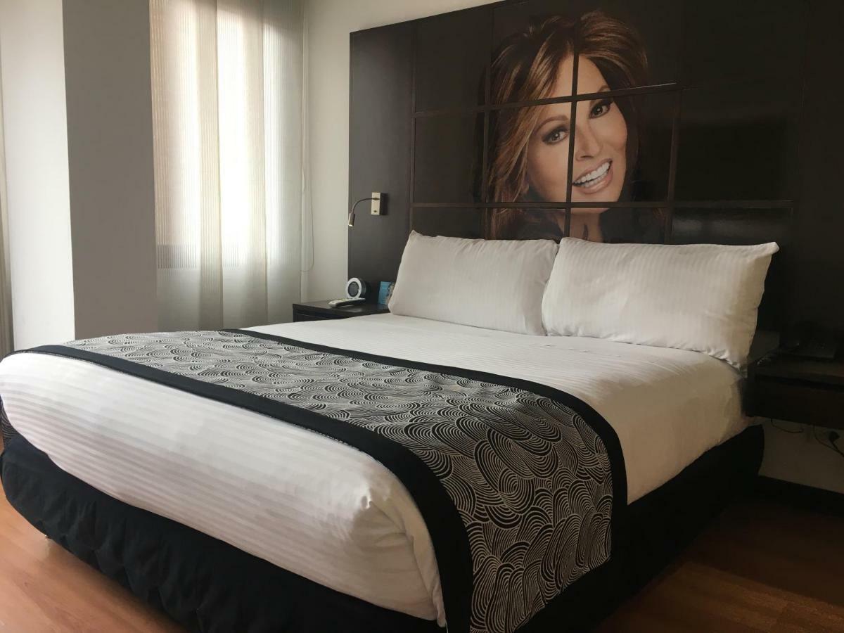Hotel Celebrities Suites Bogotá Esterno foto