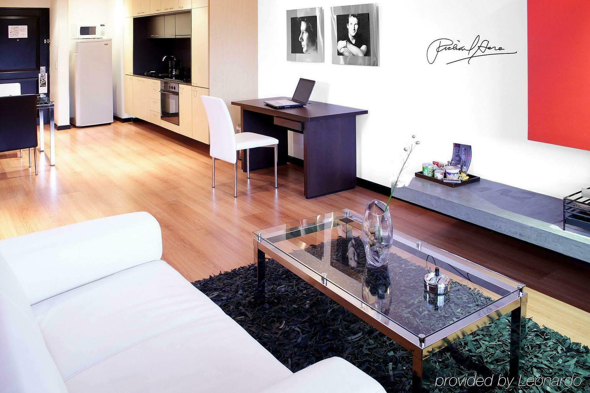 Hotel Celebrities Suites Bogotá Esterno foto