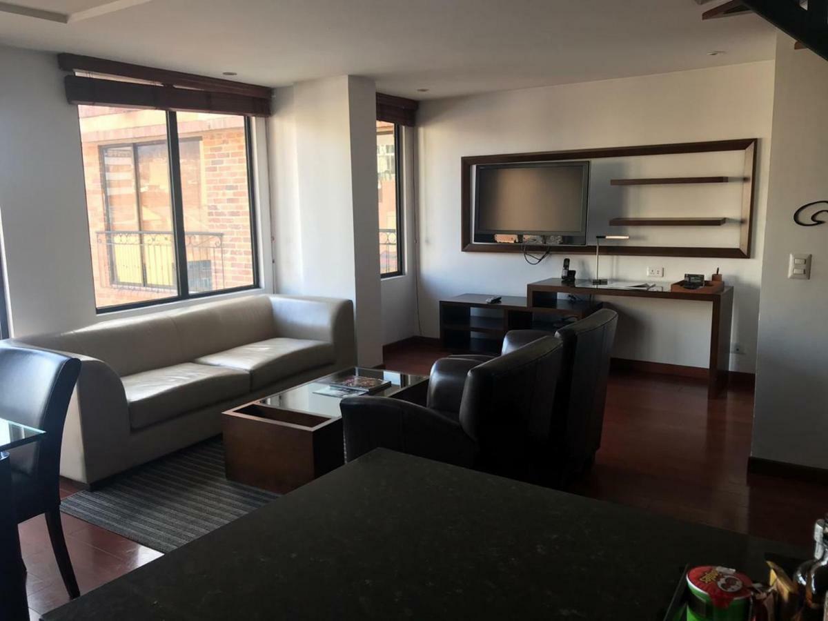 Hotel Celebrities Suites Bogotá Esterno foto